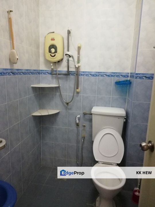 TAMAN KAJANG PRIMA, KAJANG, SELANGOR 2 STOREY TERRACE HOUSE FOR RENT RM2,400, Selangor, Kajang
