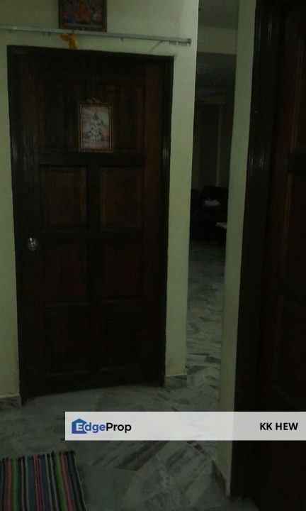 TAMAN KAJANG UTAMA, KAJANG, SELANGOR 1 STOREY TERRACE HOUSE FOR SALE, Selangor, Kajang