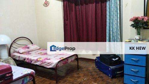 TAMAN KAJANG UTAMA, KAJANG, SELANGOR 2 STOREY TERRACE HOUSE FOR SALE, Selangor, Kajang