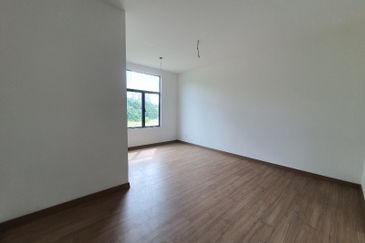 Saujana Heights @ Taman Puncak Saujana