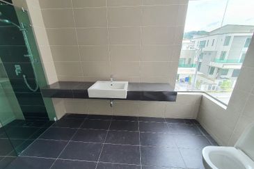 Saujana Heights @ Taman Puncak Saujana