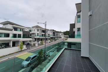 Saujana Heights @ Taman Puncak Saujana