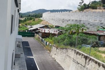 Saujana Heights @ Taman Puncak Saujana