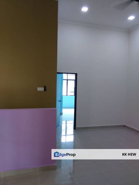 PUNCAK SAUJANA, KAJANG, SELANGOR 2 STOREY TERRACE HOUSE FOR RENT RM1800, Selangor, Kajang