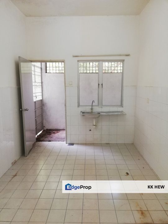 TAMAN SAGA EMAS, KAJANG, SELANGOR 2 STOREY TERRACE HOUSE FOR RENT, Selangor, Kajang
