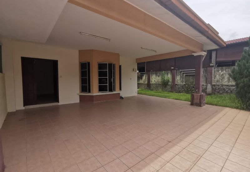 Taman Pinggiran Saujana