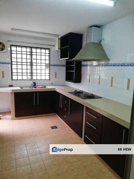 TAMAN SUTERA, KAJANG, SELANGOR 2 STOREY TERRACE HOUSE FOR SALE, Selangor, Kajang