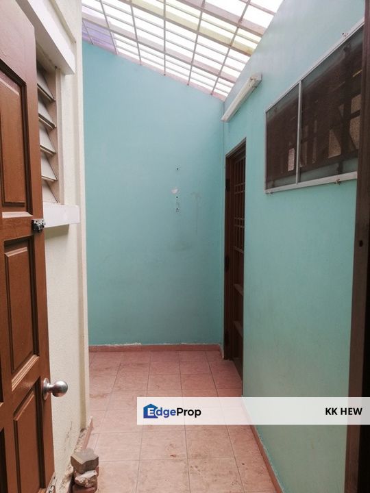 TAMAN SUTERA, KAJANG, SELANGOR 2 STOREY TERRACE HOUSE FOR SALE, Selangor, Kajang