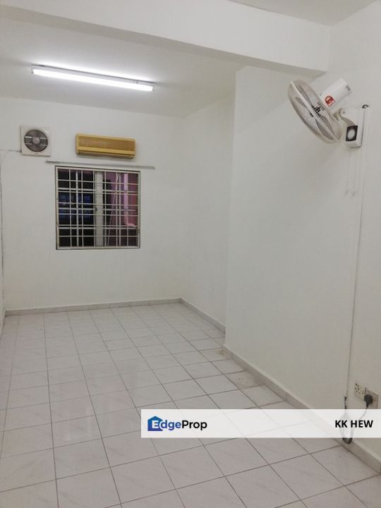 TAMAN BAIDURI JAYA, SEMENYIH, SELANGOR 2 STOREY TERRACE HOUSE FOR RENT, Selangor, Semenyih