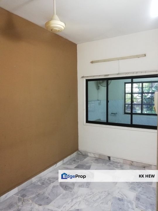 TAMAN JASMIN, KAJANG, SELANGOR 2 STOREY TERRACE HOUSE FOR SALE (PARTIALLY FURNISHED), Selangor, Kajang