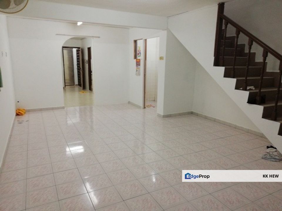 TAMAN JENARIS, KAJANG, SELANGOR 2 STOREY TERRACE HOUSE FORE RENT, Selangor, Kajang