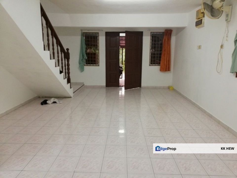 TAMAN JENARIS, KAJANG, SELANGOR 2 STOREY TERRACE HOUSE FORE RENT, Selangor, Kajang
