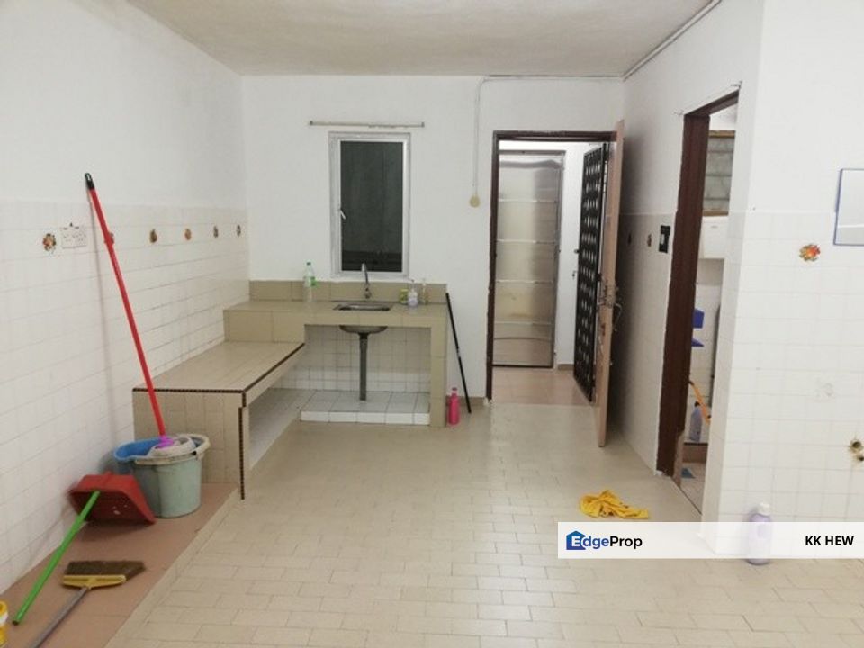 TAMAN JENARIS, KAJANG, SELANGOR 2 STOREY TERRACE HOUSE FORE RENT, Selangor, Kajang