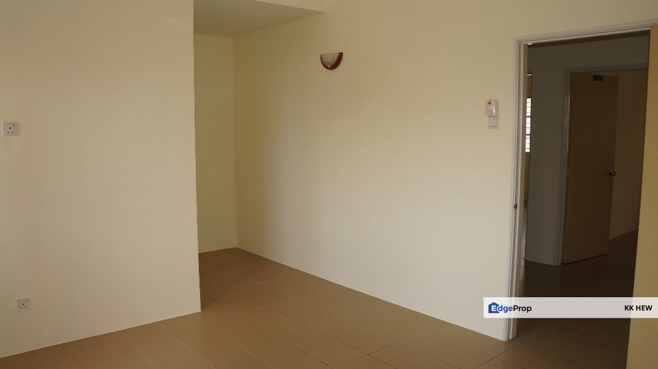 TAMAN REKO MUTIARA, KAJANG, SELANGOR 2 STOREY TERRACE HOUSE FOR RENT, Selangor, Kajang