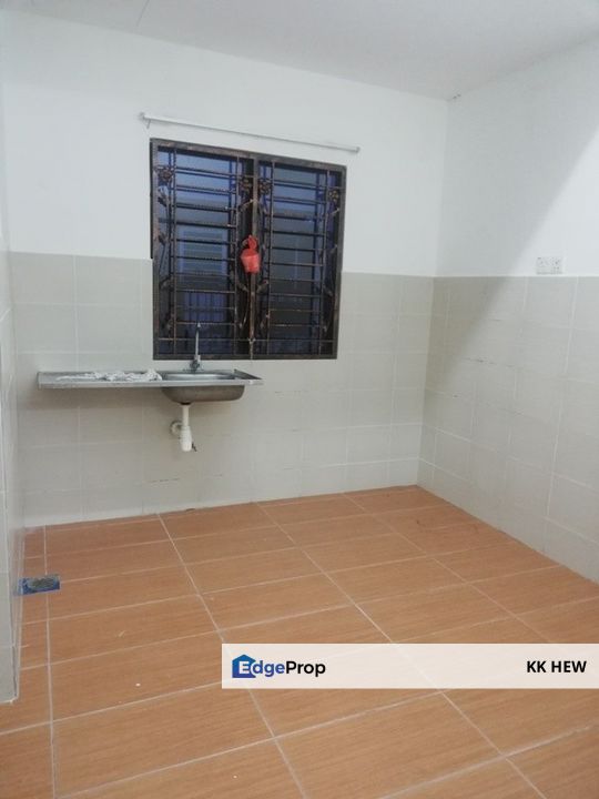 TAMAN REKO MUTIARA, KAJANG, SELANGOR 2 STOREY TERRACE HOUSE FOR SALE (BASIC UNIT), Selangor, Kajang
