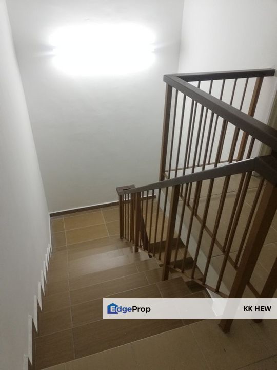 TAMAN REKO MUTIARA, KAJANG, SELANGOR 2 STOREY TERRACE HOUSE FOR SALE (BASIC UNIT), Selangor, Kajang
