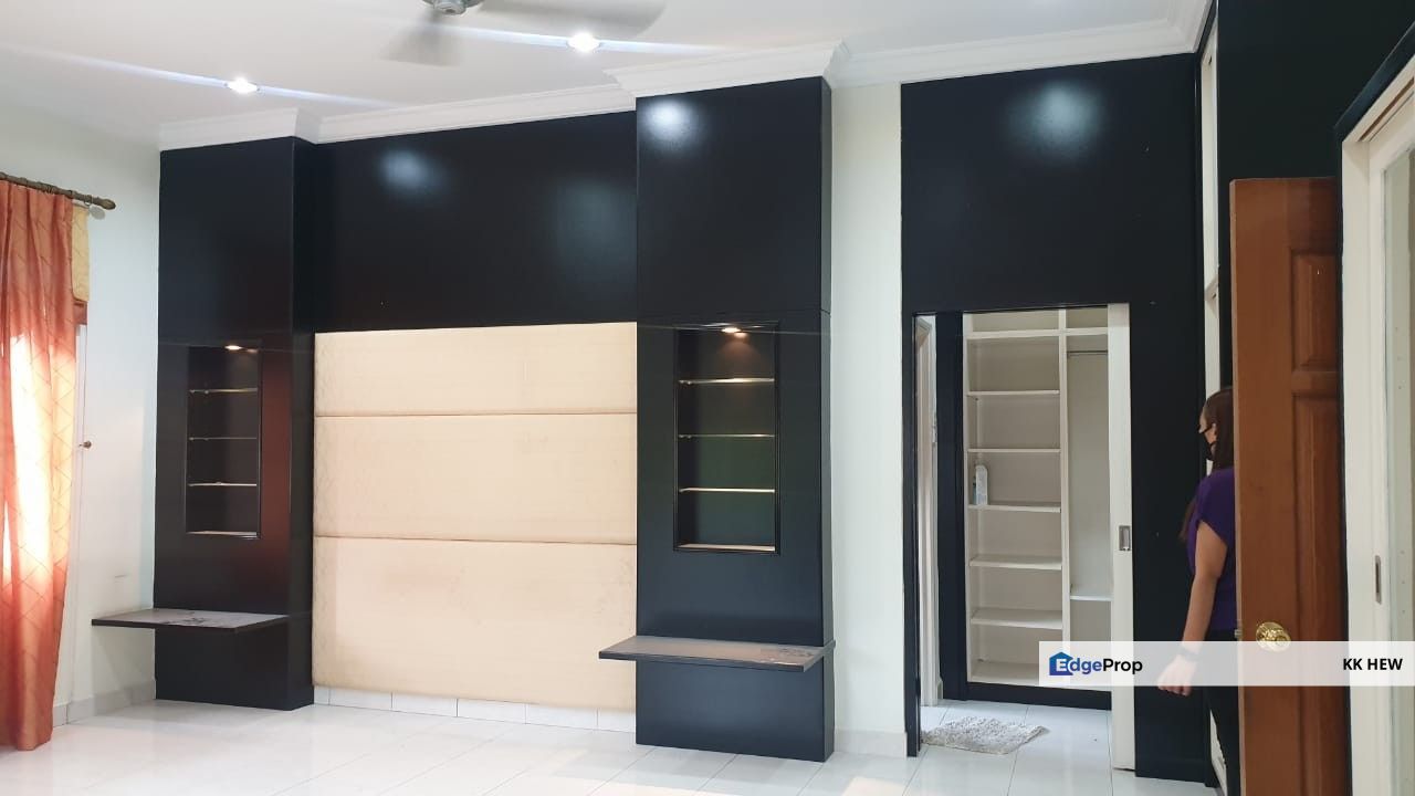 TAMAN SRI JELOK, KAJANG, SELANGOR 2 STOREY SEMI-D HOUSE FOR SALE, Selangor, Kajang