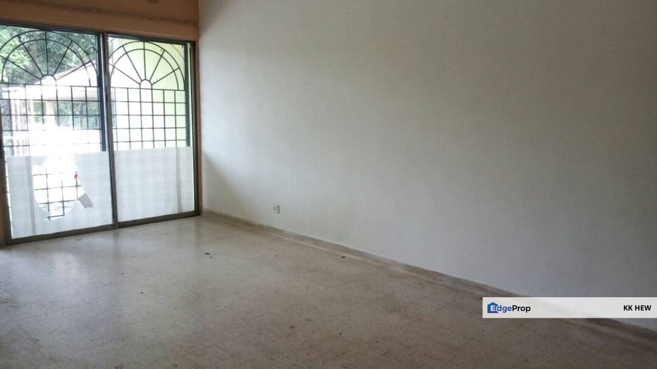 TAMAN SRI JELOK, KAJANG, SELANGOR 1 STOREY TERRACE HOUSE FOR SALE, Selangor, Kajang