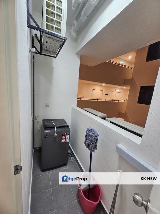 MKH BOULEVARD 2, KAJANG, SELANGOR SERVICED APARTMENT FOR RENT (3 ROOMS 2 BATHS, NEW UNIT, FULLY FURNISHED), Selangor, Kajang