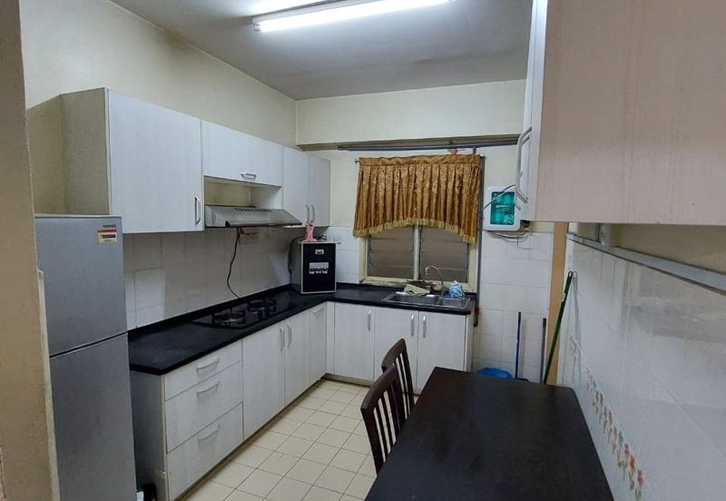 Sri Dahlia Apartment