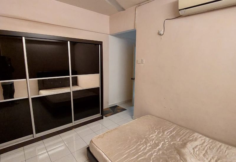 Sri Dahlia Apartment