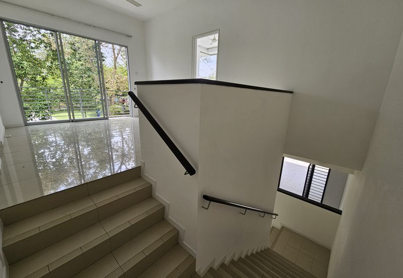 Fairfield Residences, Tropicana Heights