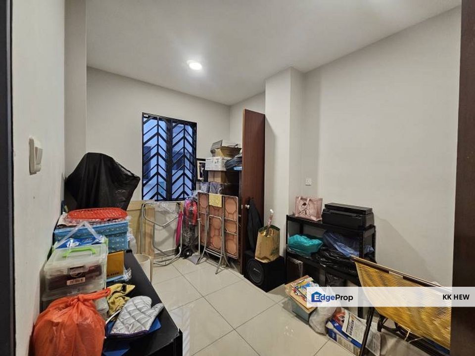 Semenyih Kajang East 2 Sty Corner Renovation Unit, Selangor, Semenyih