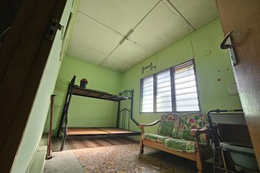 2 Storey Taman Sri Semenyih House For Sale