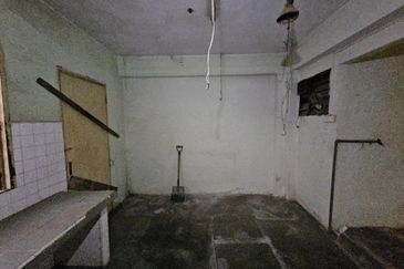 2 Storey Taman Sri Semenyih House For Sale