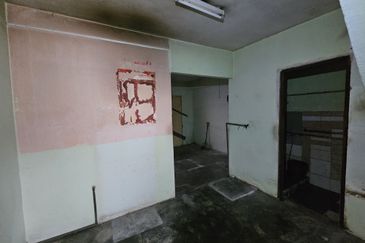 2 Storey Taman Sri Semenyih House For Sale