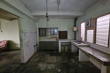 2 Storey Taman Sri Semenyih House For Sale