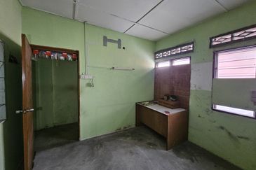 2 Storey Taman Sri Semenyih House For Sale