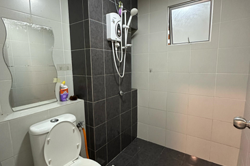 D'Cerrum Apartment @ Setia EcoHill