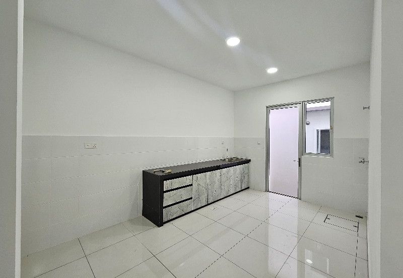 Ebonylane @ Eco Forest