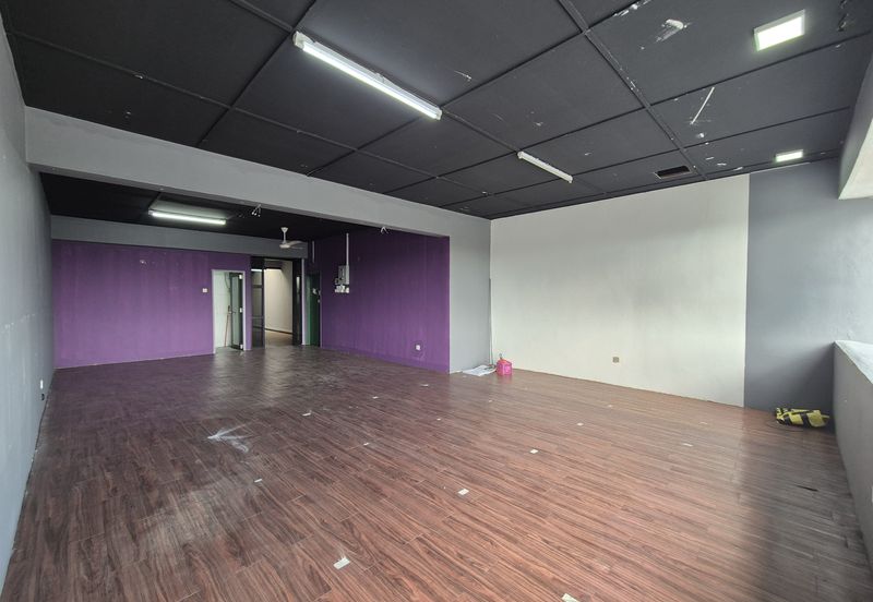 [Facing Mainroad] 2 Storey Shop 1st Floor For Rent, Jalan Desa Semenyih, Taman Desa Semenyih, 43500 Semenyih, Selangor