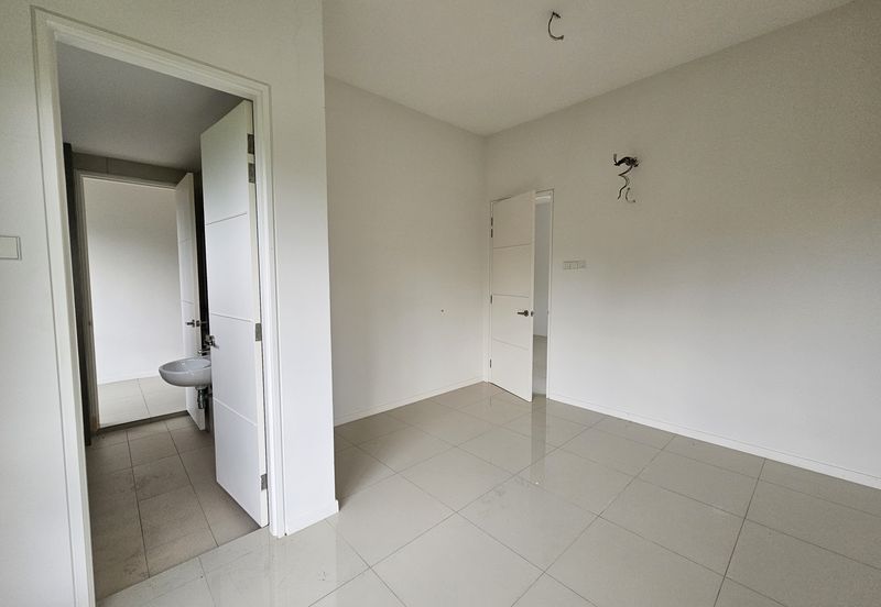 Fairfield Residences, Tropicana Heights