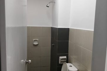 The Residence 1 @ Tiara South