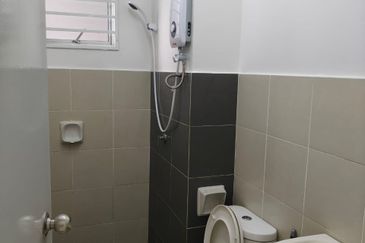 The Residence 1 @ Tiara South