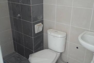 The Residence 1 @ Tiara South