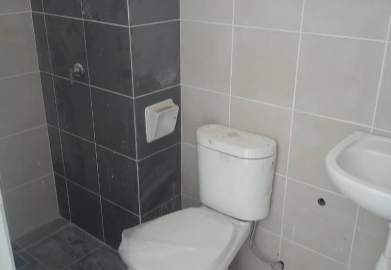 The Residence 1 @ Tiara South