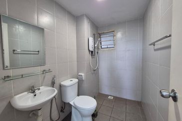 Karisma Apartment @ Eco Majestic