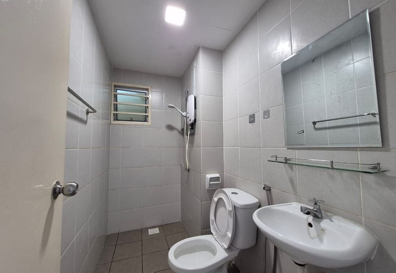 Karisma Apartment @ Eco Majestic