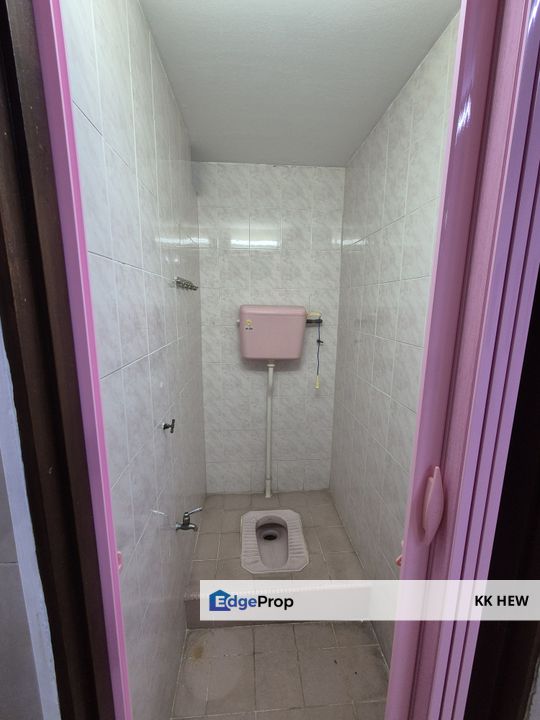 RM275K Only! Freehold 1 Storey Terrace House @ Taman Dusun Jaya, Semenyih, Selangor, Semenyih