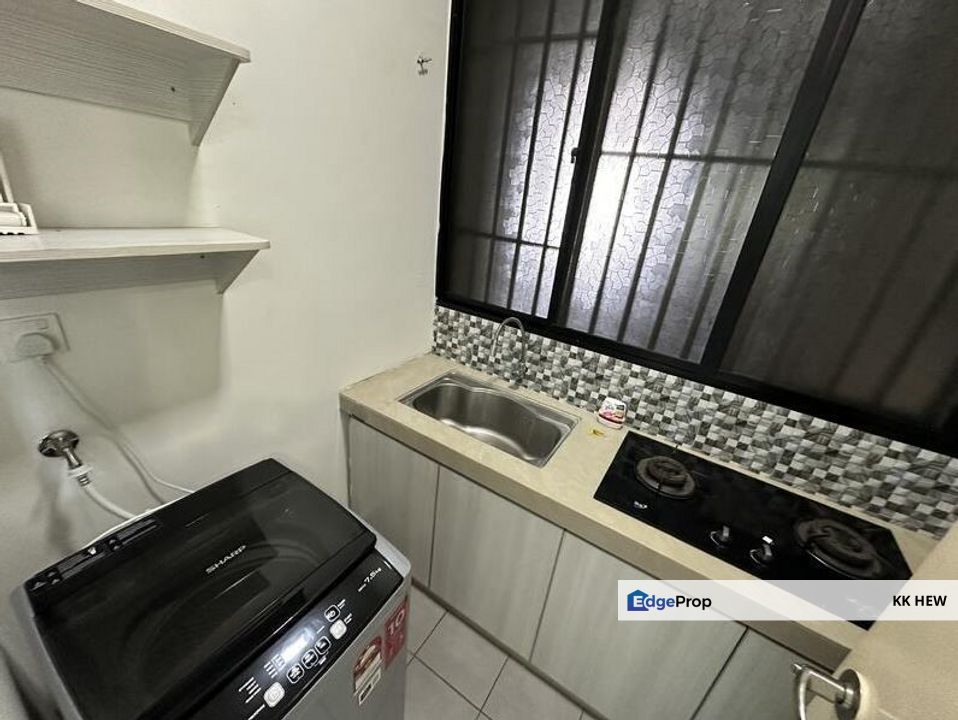 MKH Boulevard 1 2 Condo , Kajang Town , Fully Furnished , 2 Carparks, Selangor, Kajang