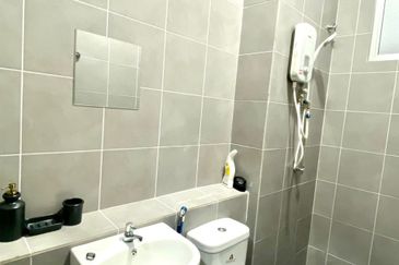 Residensi Idaman Abadi