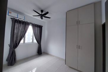 Residensi Idaman Abadi