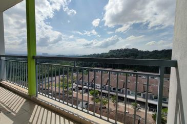 Suria Mewah Residensi