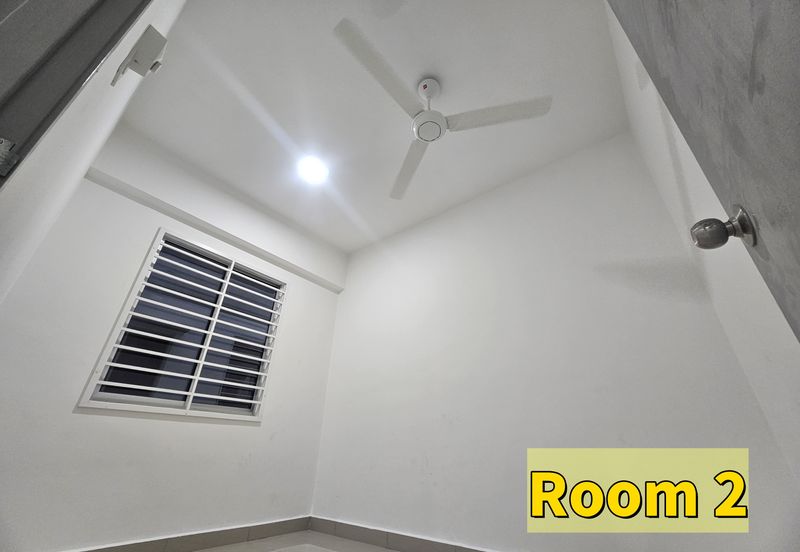 Akasia Diamond Apartment , Diamond City (New Unit/Partly Furnish)