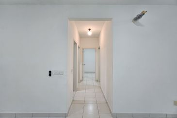 Karisma Apartment @ Eco Majestic