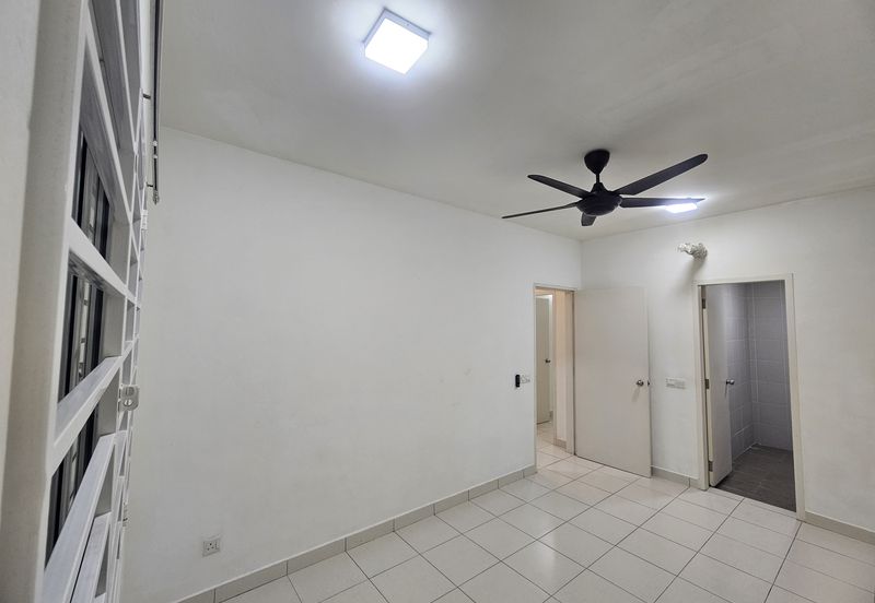 Karisma Apartment @ Eco Majestic